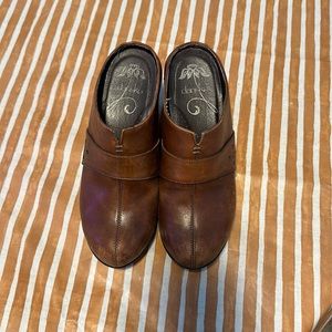 Dansko Brown Clogs Size 38